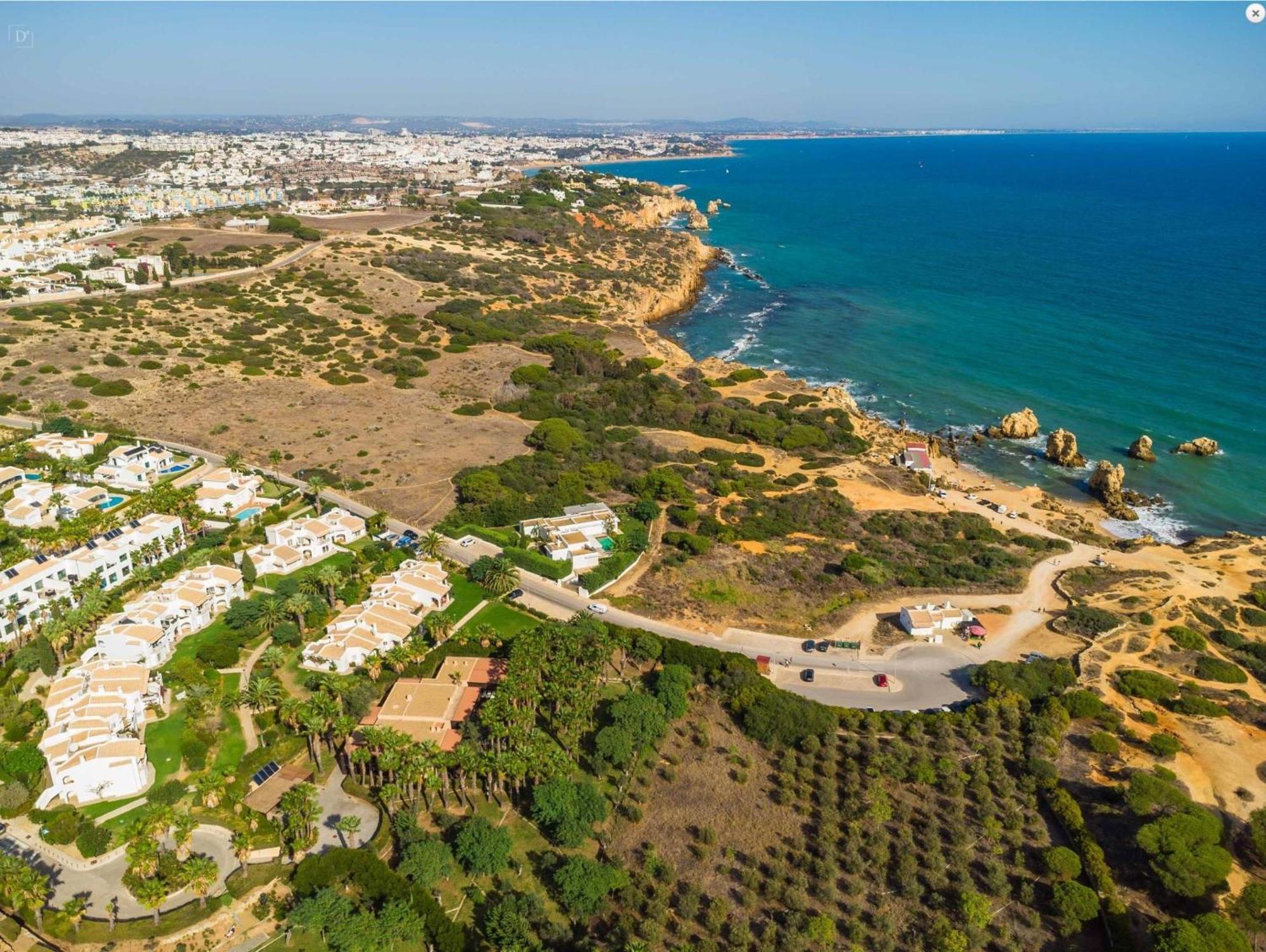 אלבופיירה Seacoast Retreat With Pool And Beach Access By Drago Rentals מראה חיצוני תמונה